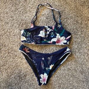 Cupshe Navy Floral Bikini Set